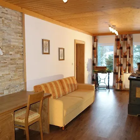 Berghof Apartmán *