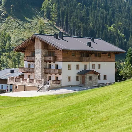 Berghof * Saalbach-Hinterglemm