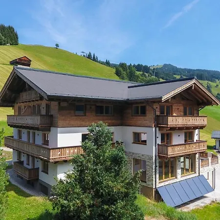 Berghof Apartmán *