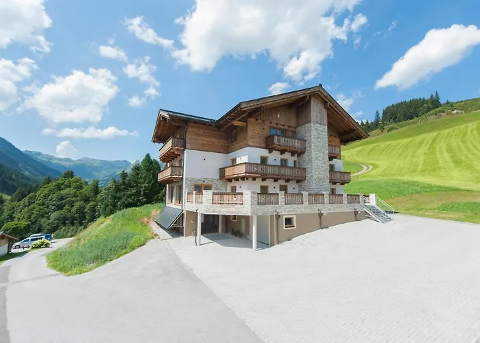 Апартаменты Berghof